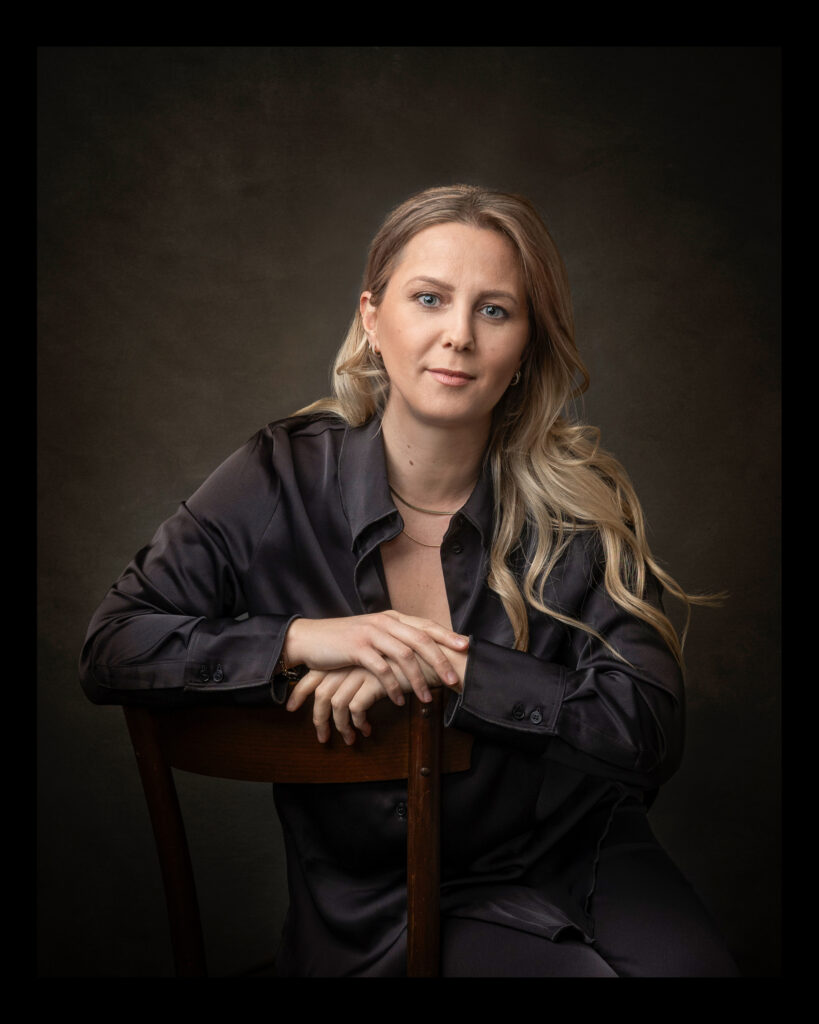 Carole Egger Portraits, fine art photography, children portraits, portraits, family photography, painterly editing